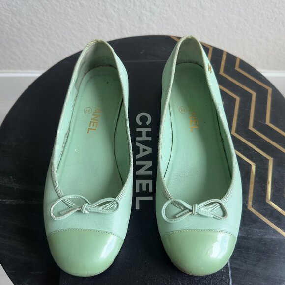 Chanel Leather Ballet Flat in Mint Green - Picture 1 of 8